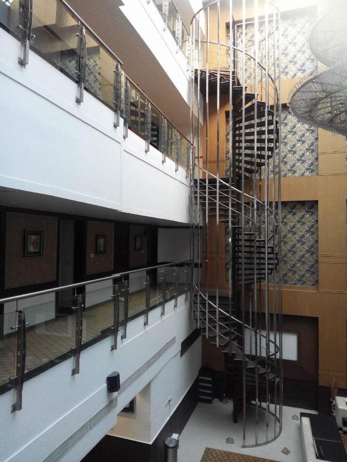 Hotel Pitrashish Pride Igi Intl Airport Delhi Extérieur photo