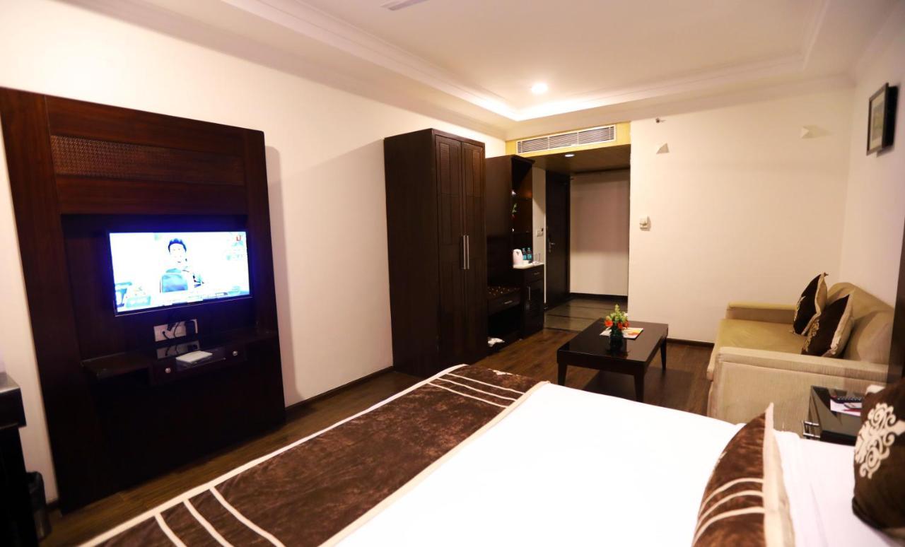 Hotel Pitrashish Pride Igi Intl Airport Delhi Extérieur photo