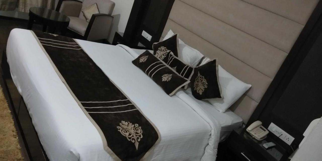 Hotel Pitrashish Pride Igi Intl Airport Delhi Extérieur photo